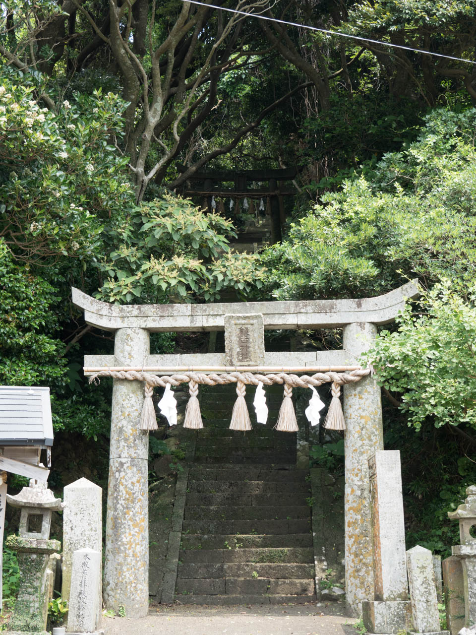 鏡岳神社